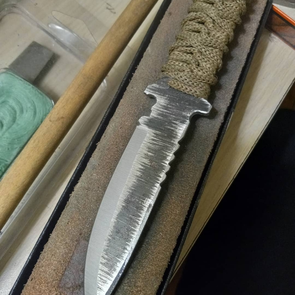 Handmade knife - Picture 4 of 8